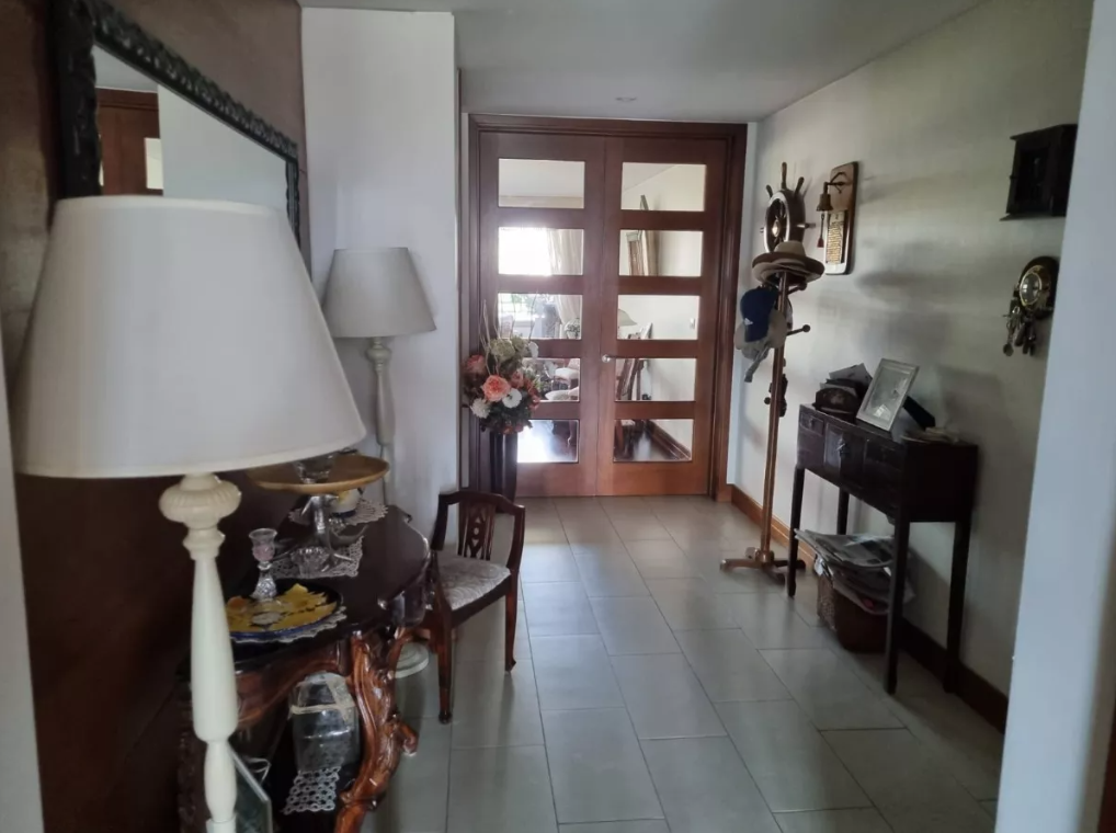 Excelente Departamento – Hermanos Cabot